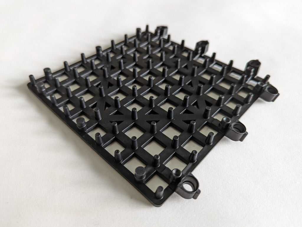 24 Kitchen Restaurant Countertop Interlocking Rubber Bar Glass Drying Mat 6"x6"