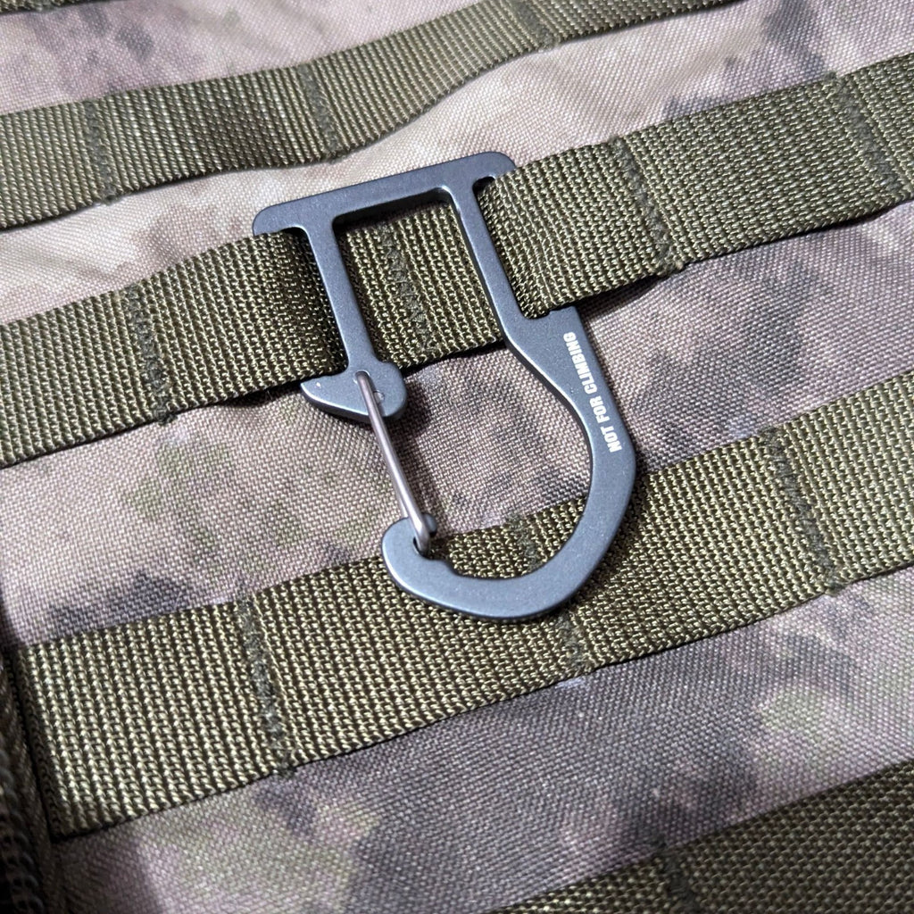 4 Military Molle Tactical Attachment Backpack Vest Gear Snap Clip Hook Keepers