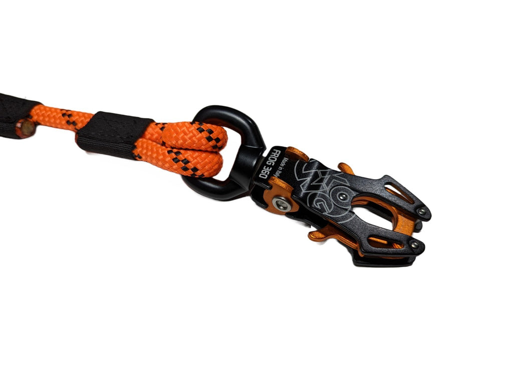 Heavy Duty Dog Short Traffic Rope Handle Leash with Kong FROG 360 Swivel Clip