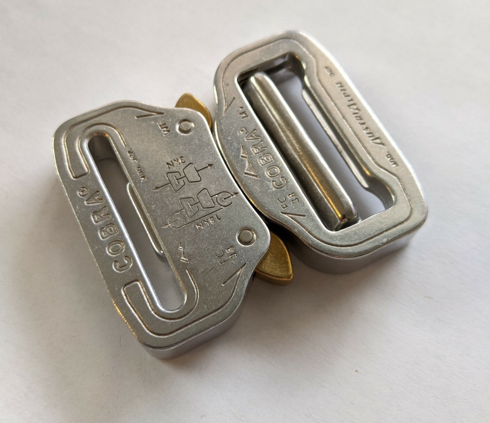 AUSTRIALPIN COBRA Quick Release Adjustable Belt Buckle 1.5"