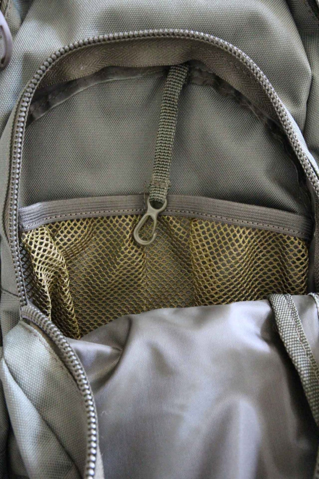 3L Reservoir Hydration Molle Carrier Backpack Pack Hiking Biking Cycling Running