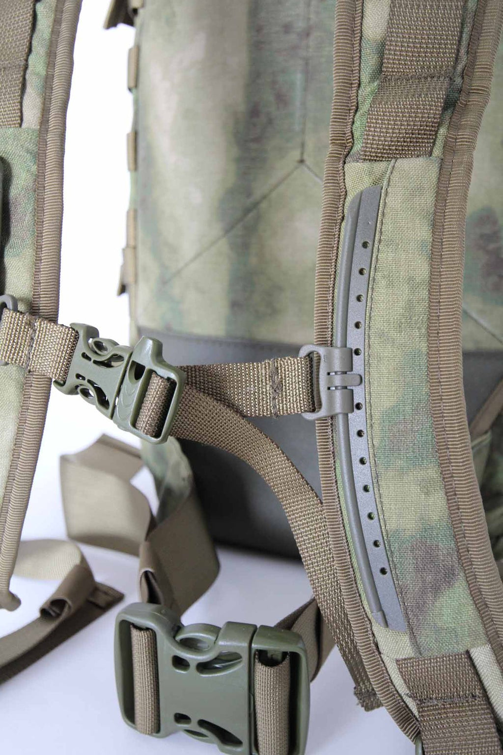 Military Army Tactical Assault ILBE Style 26L Hiking Hunting Molle Backpack Pack