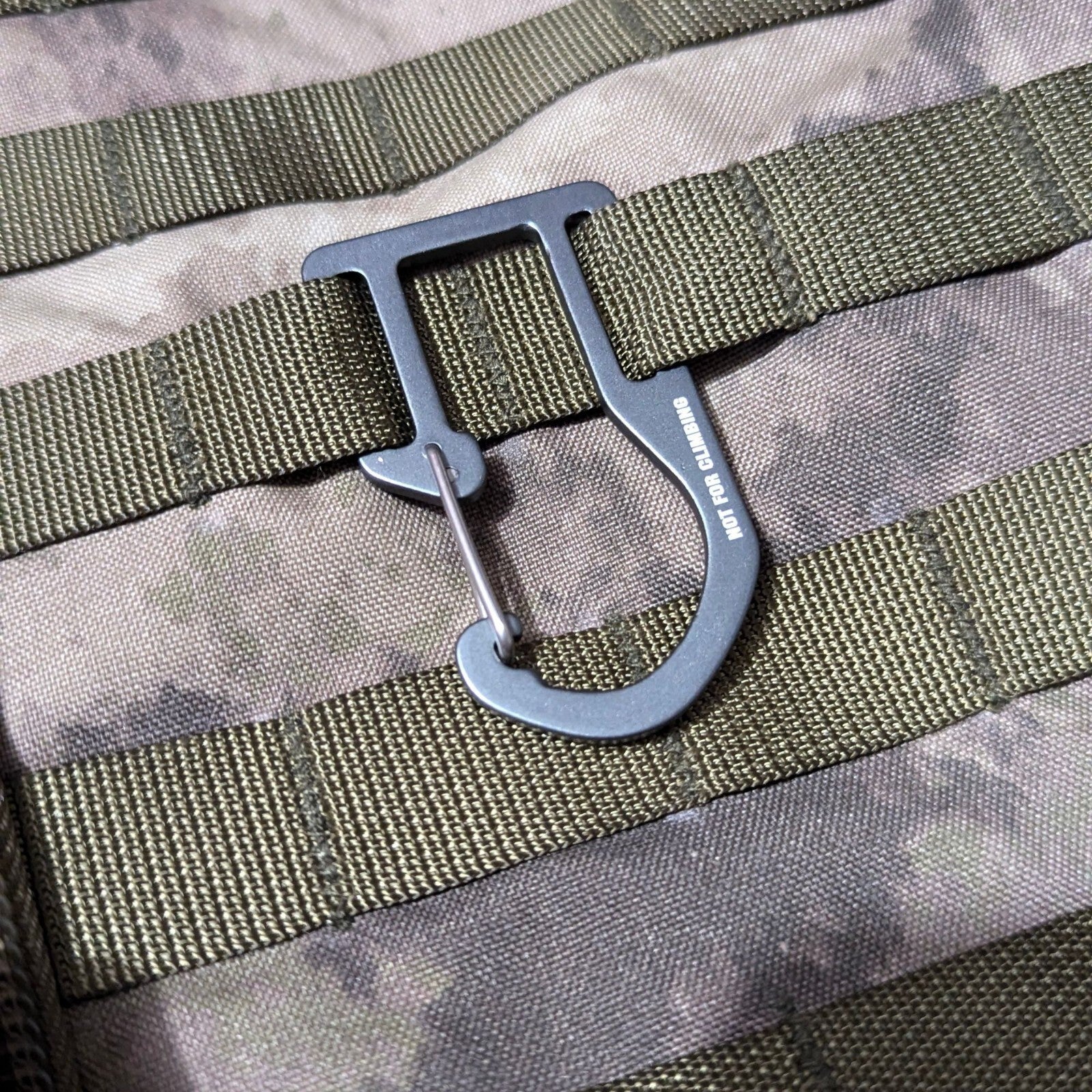 Molle Attachment Backpack Vest Gear Aluminum Carabiner Snap Clip Hook Keeper